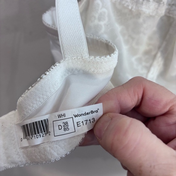 WONDERBRA Sz 38D White Sophisticated Lace Bra Underwire Full Support NEW. - Picture 7 of 8